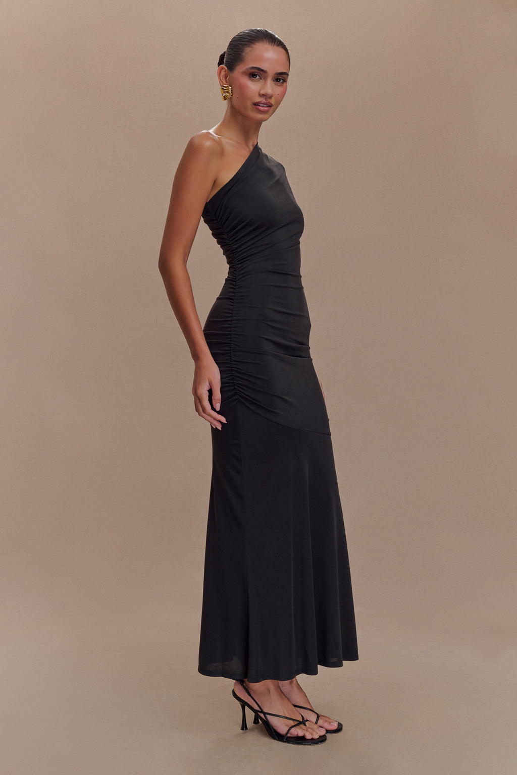 Peached Jersey One Shoulder Midi Dress - Black
