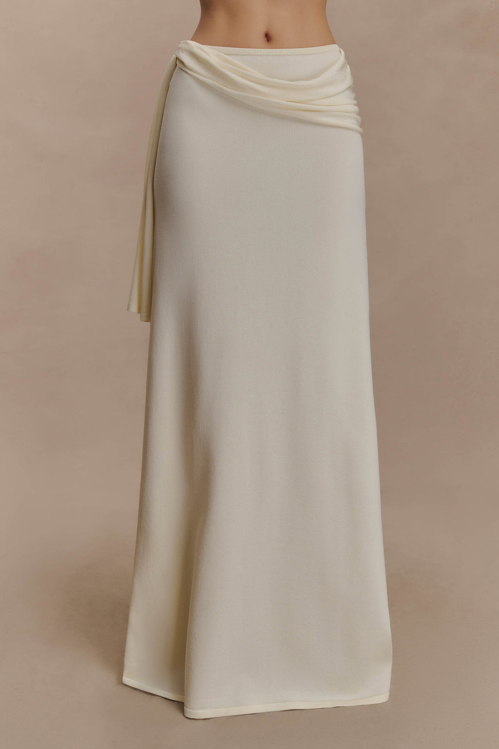 Low Rise Knit Maxi Skirt - Ivory