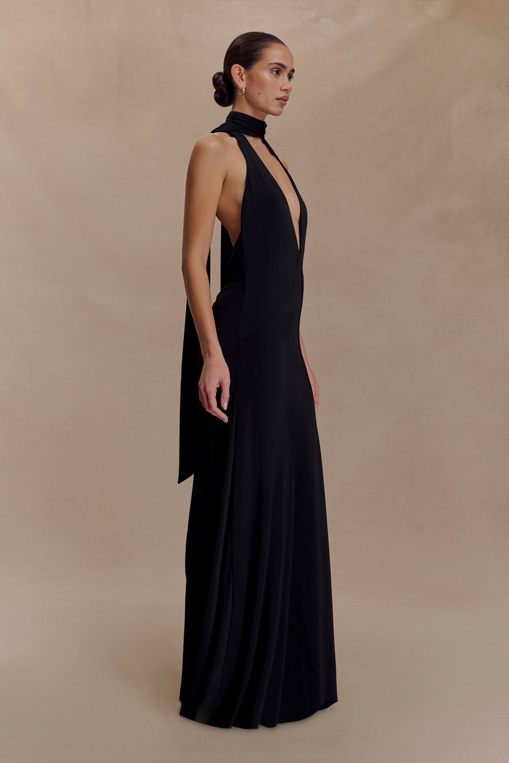 Slinky Maxi Dress With Scarf - Black