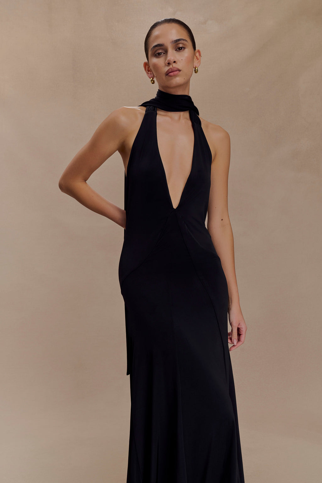 Slinky Maxi Dress With Scarf - Black