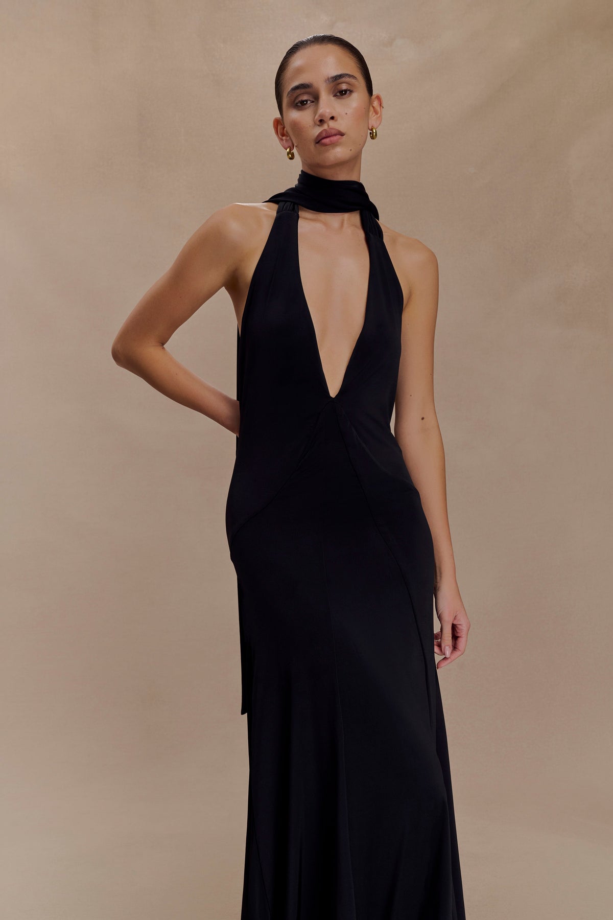 Slinky Maxi Dress With Scarf - Black