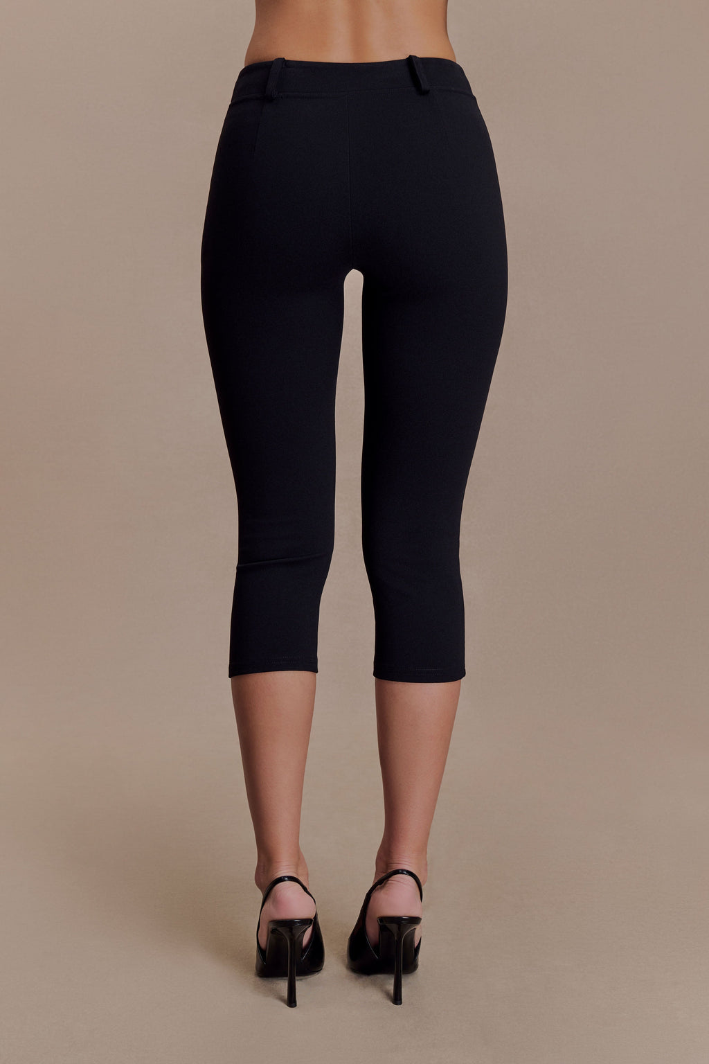 Stretch Crepe Capri Pants - Black