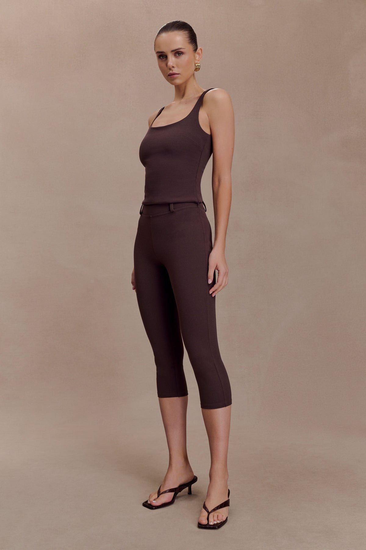 Stretch Crepe Capri Pants - Chocolate