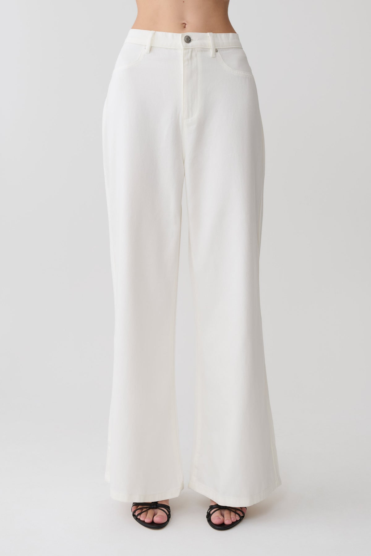 Wide Leg Denim Jeans - White
